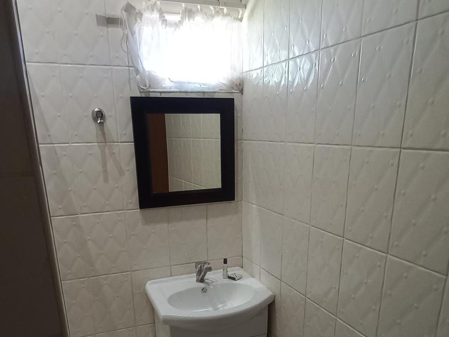 Ombinda Country Lodge Outjo Chambre photo