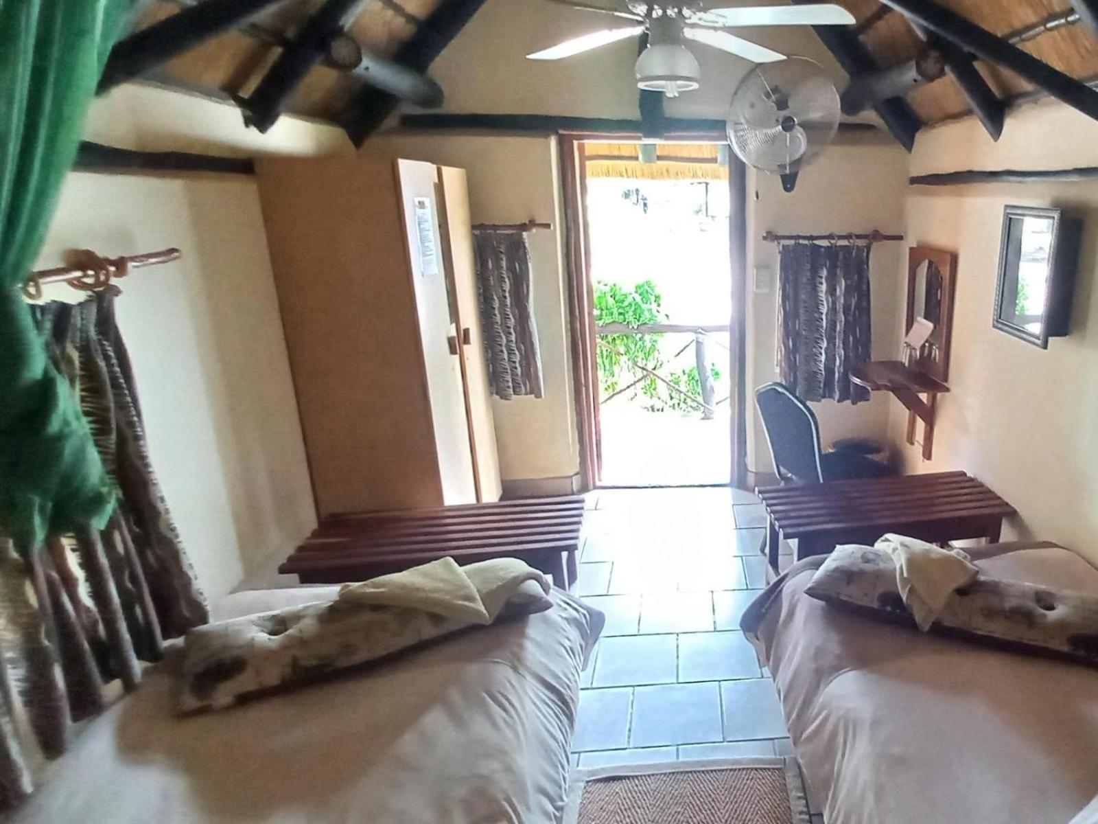 Ombinda Country Lodge Outjo Chambre photo