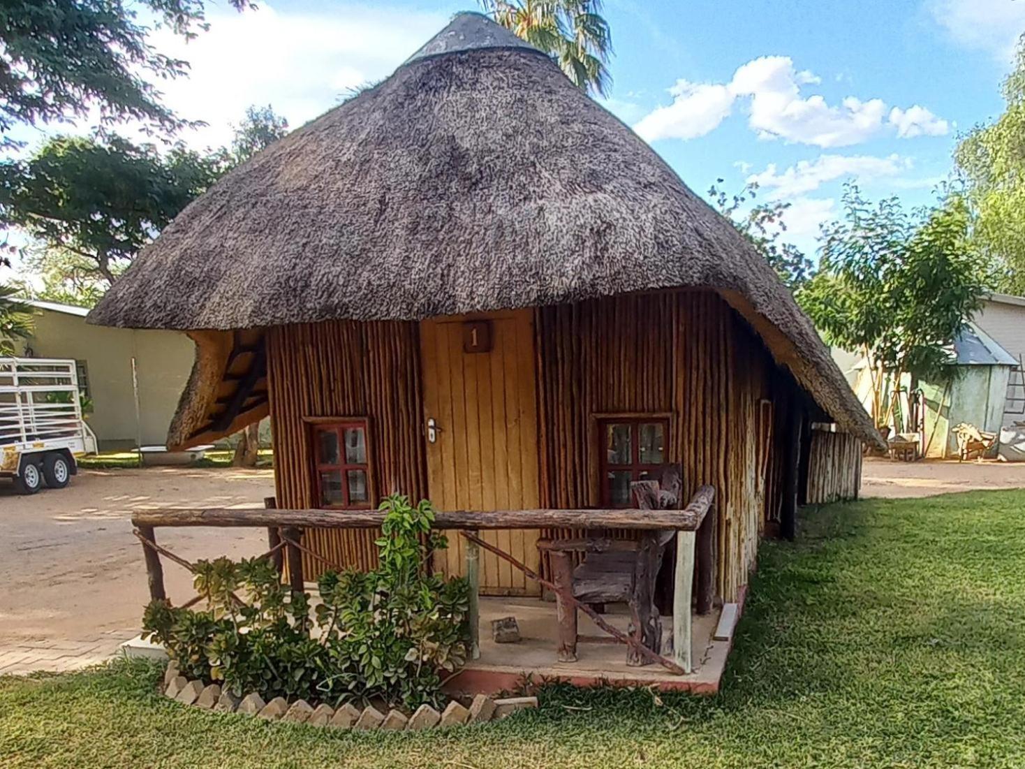 Ombinda Country Lodge Outjo Chambre photo