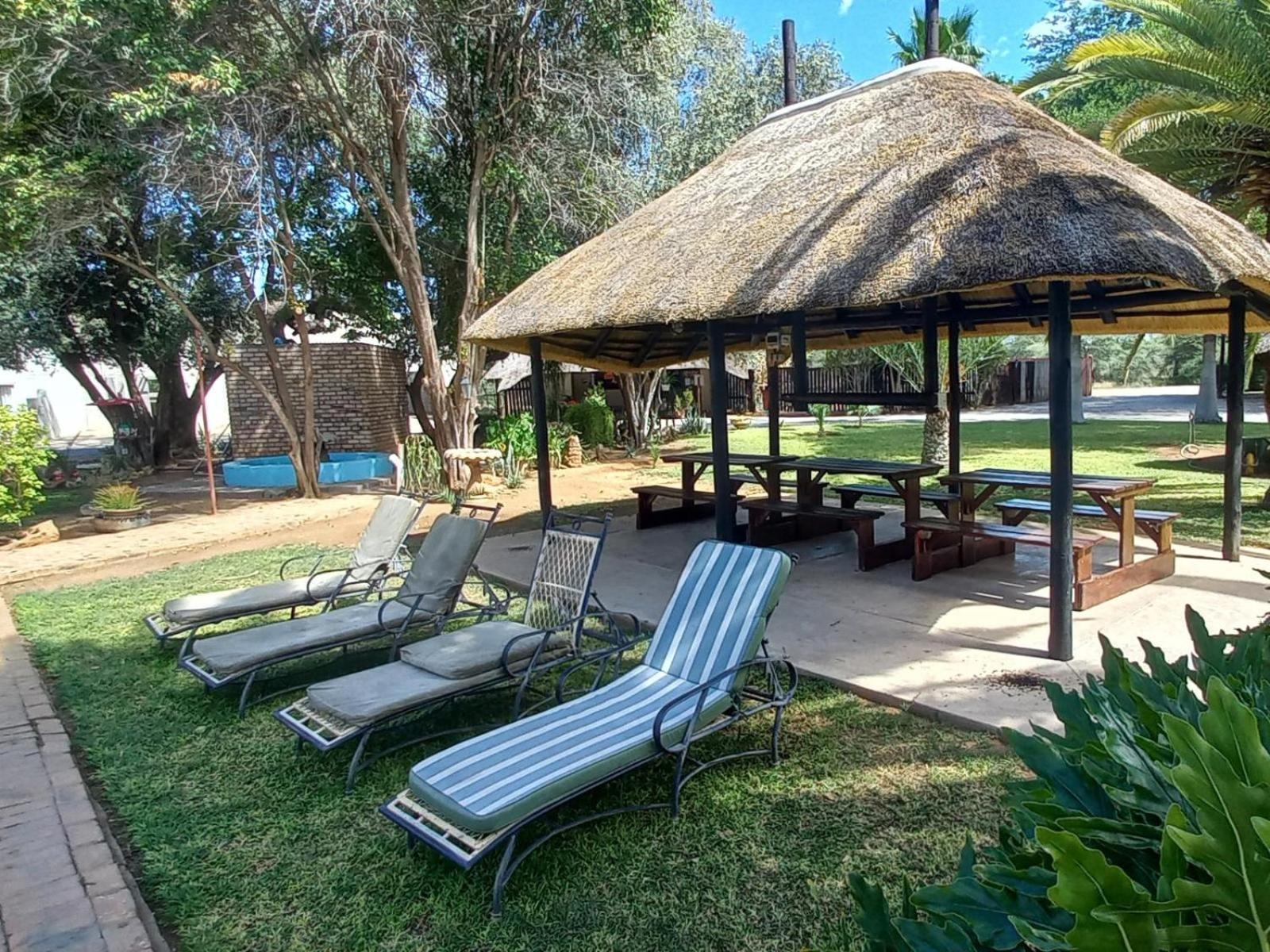 Ombinda Country Lodge Outjo Extérieur photo