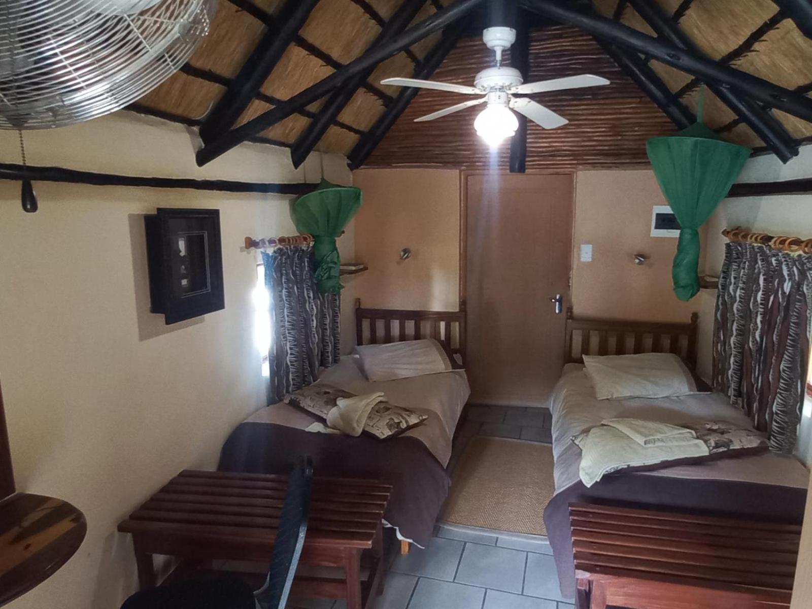 Ombinda Country Lodge Outjo Chambre photo